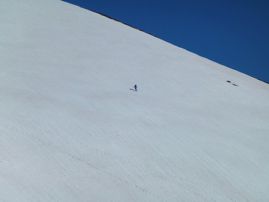 Hu'dad skiing 